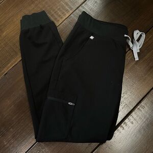 FIGS Zamora Black Jogger Scrub Pants